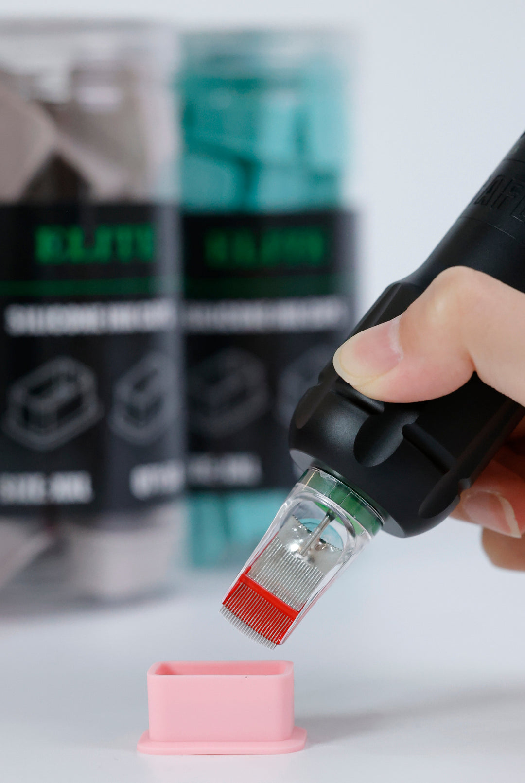 Tattoo Ink Cap Size Guide 2025: Tips for Tattoo Studio Owners on Choosing the Right Ink Caps